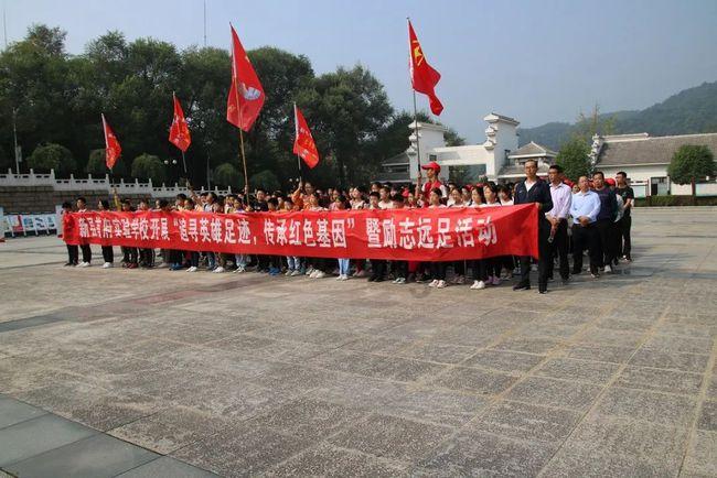 《隐入尘烟》导演回应撞款二舅视频，此片与二舅视频有哪些相似之处？游戏画面